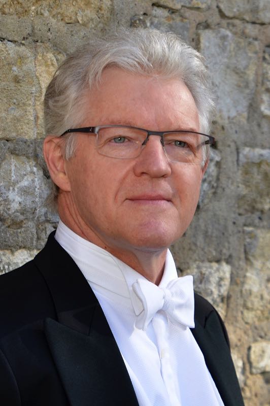 Dirigent Wolfgang Kurz